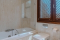 32-e7f90ea5feef5e01d64d74d6b6d8a834.jpg
